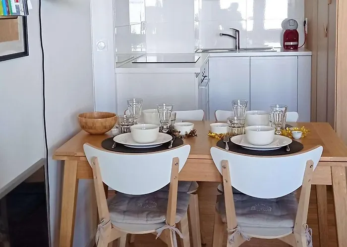 Renove 47m² - 6 Pers, Proche Pistes Et Commodites, Quartier Anime, Parking Inclus - Fr-1-545-32